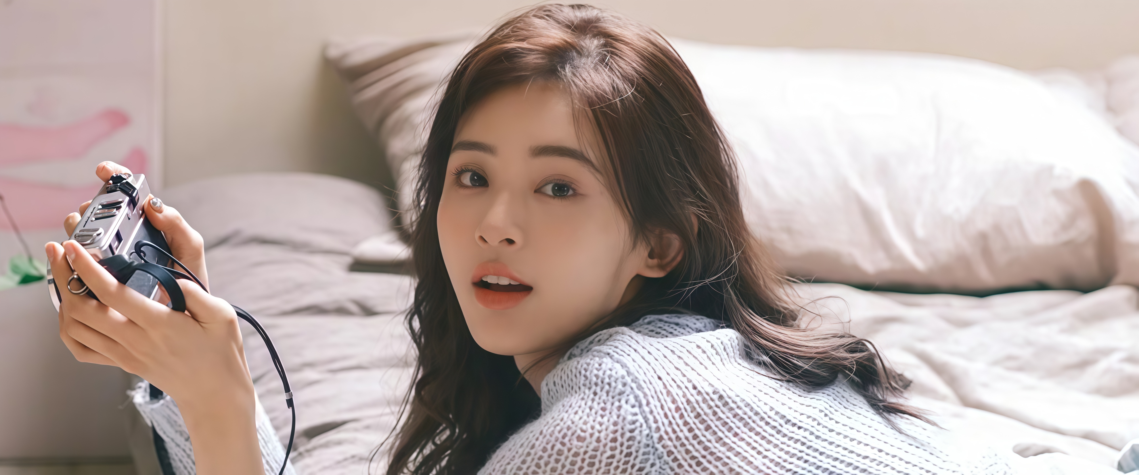 国产成人精品亚洲顶级影视与成人内容精选,融合文化魅力与视觉冲击。日本AV产业全球闻名,代表如S1、Moodyz工作室,出品高清无码作品,女优如桥本有菜、julia以精致演技与剧情创新著称,涵盖OL、学生等主题,强调情感张力与美学镜头。